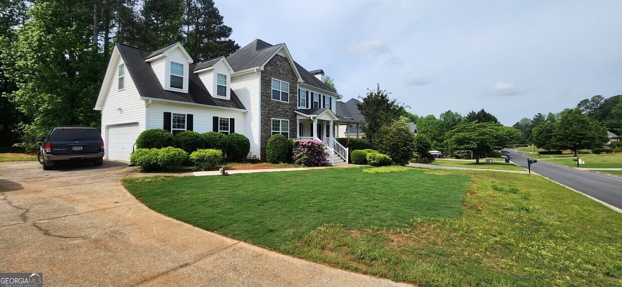 Primary Photo - 33 Bentonville Ln
