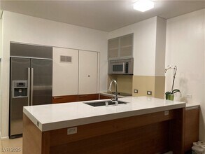 Building Photo - 3726 S Las Vegas Blvd