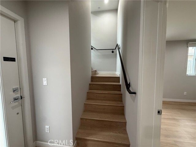 Foto del edificio - 4432 S Centinela Ave
