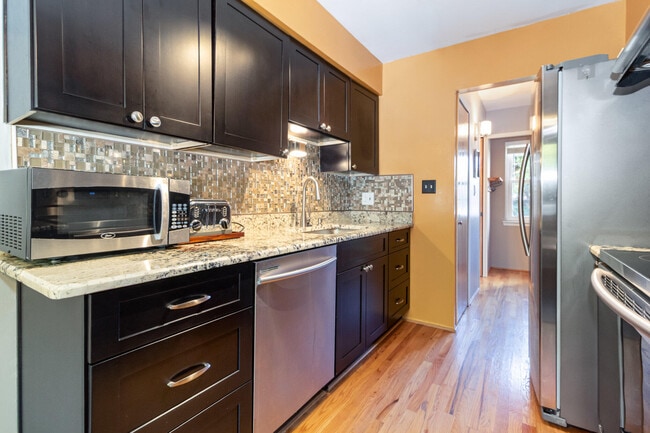 Foto del edificio - 24750 Olde Orchard St