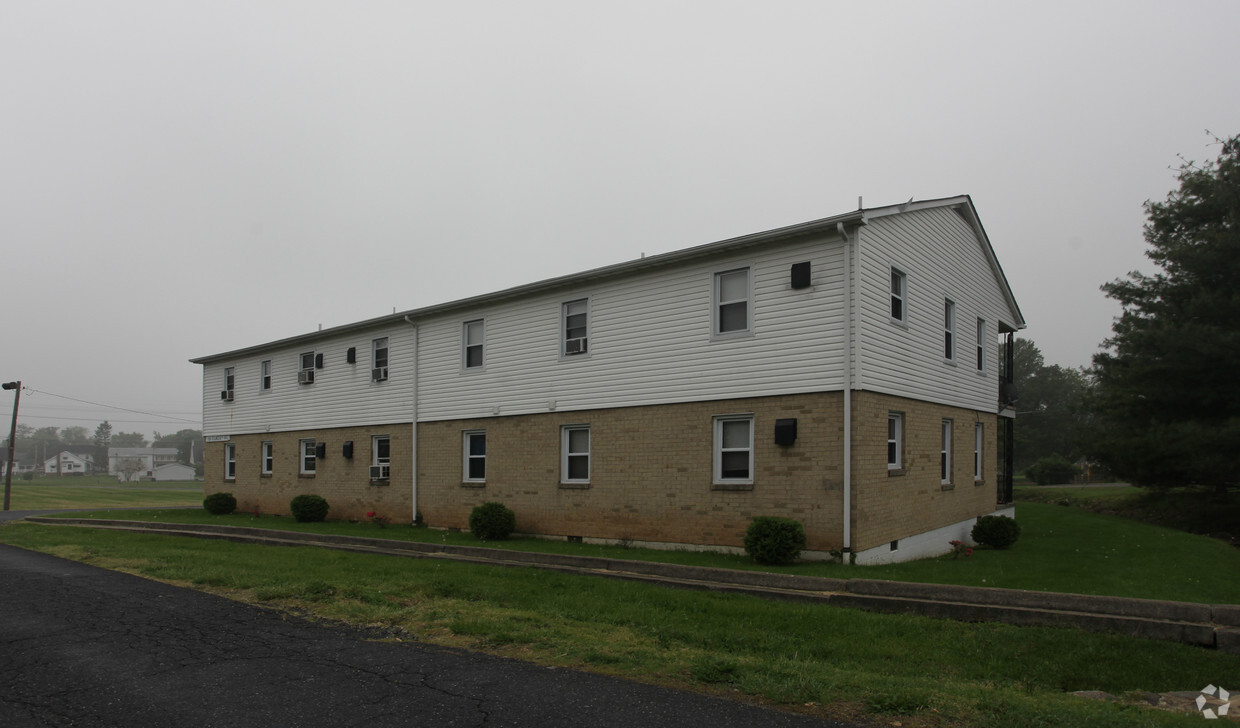 Building Photo - 108 Boundary Ave