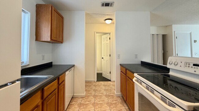 Foto del edificio - 5513-5519 Decatur St