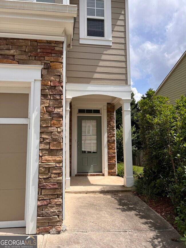 Building Photo - 5975 Bentley Way