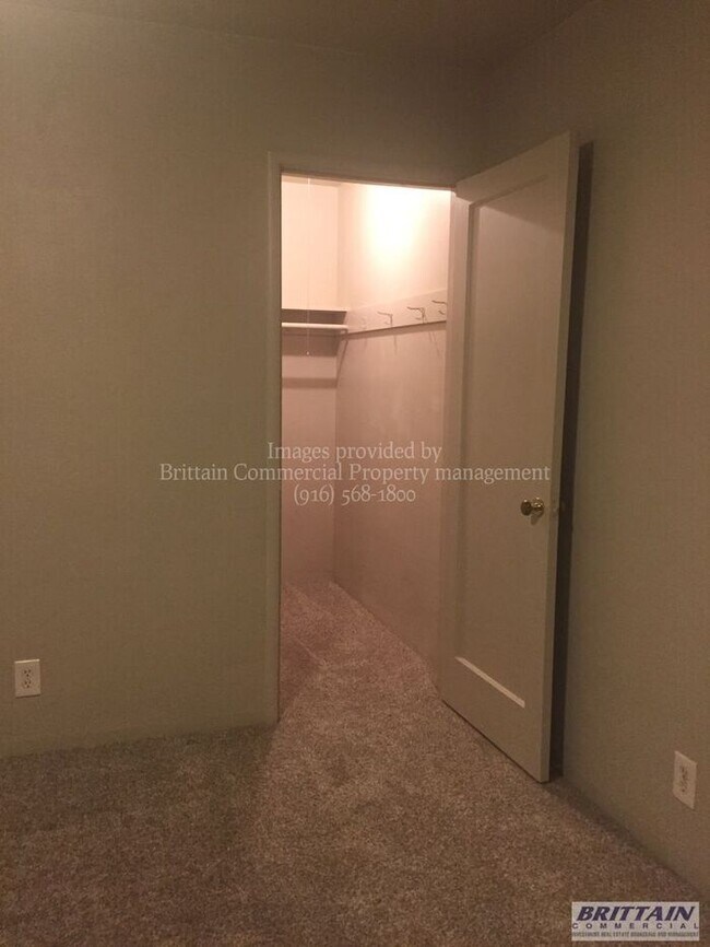 Foto del edificio - 2508 L St