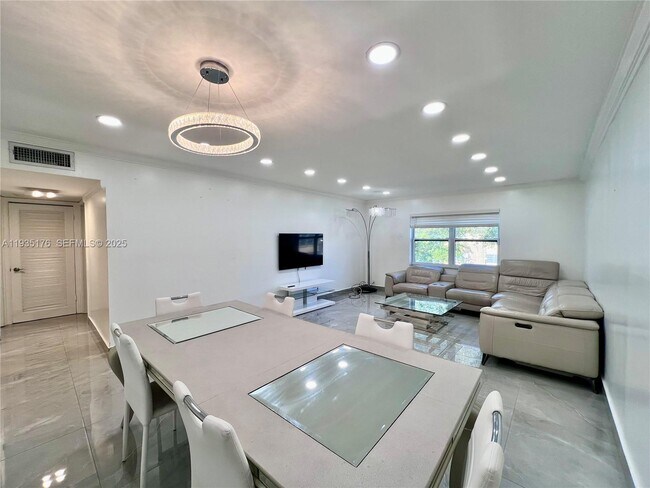 Foto del edificio - 5140 SW 40th Ave