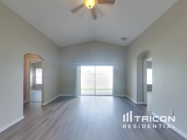Building Photo - 2220 Colville Chase Dr