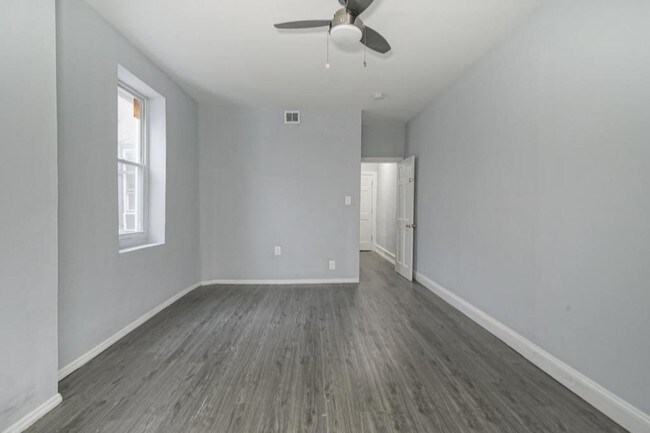 Building Photo - 5847 Willows Ave