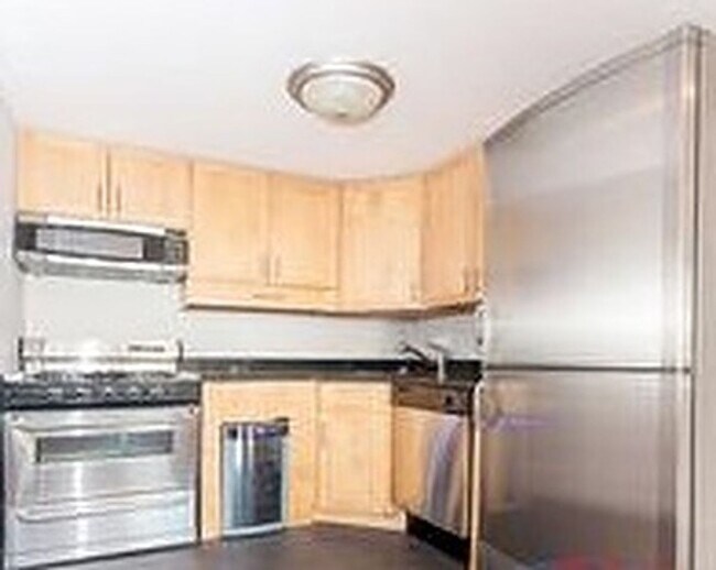 Building Photo - NO FEE • West Village 1BR • Hudson Street and Perry Street. • Fireplace • Pets OK • Near Multiple...