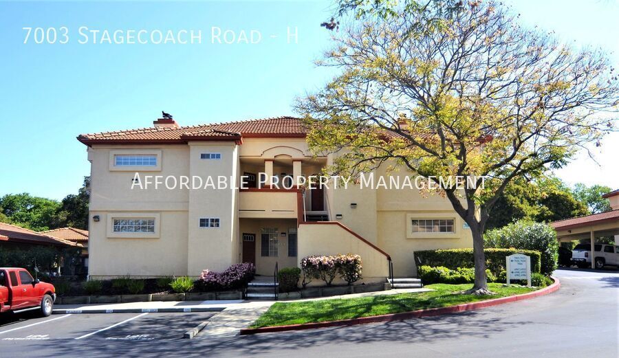 Primary Photo - 7003 Stagecoach Rd