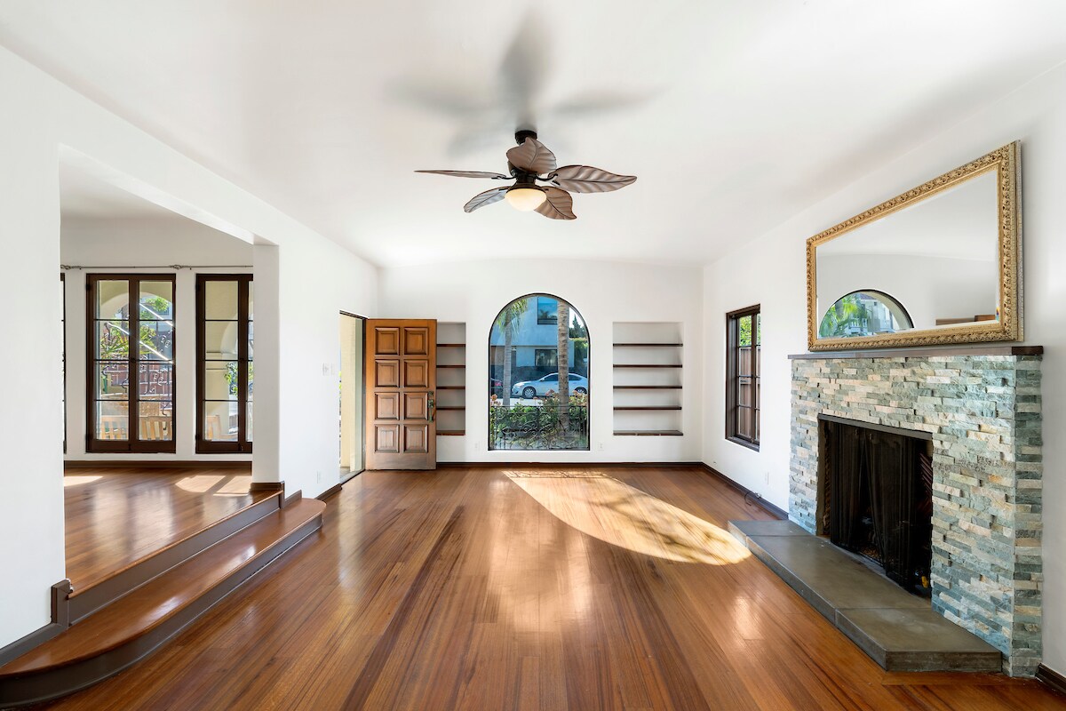 Foto principal - 8125 W 4th St