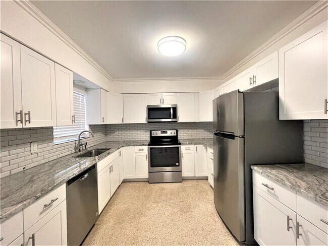Foto del edificio - 3843 19th Ave N
