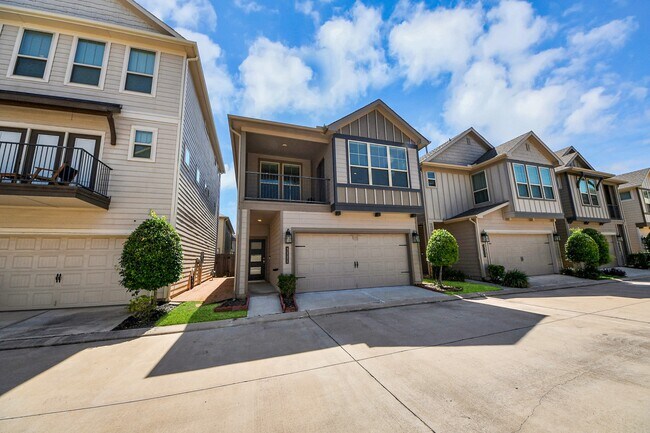 Foto del edificio - 3111 Dakota Falls Dr