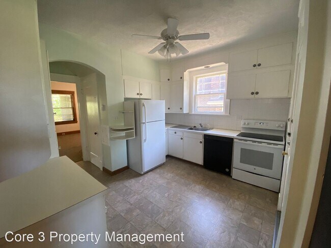 Foto del edificio - 3 br, 1.5 bath House - 411 Phoenix