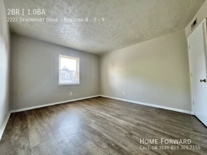 Building Photo - 2223 Devonport Dr