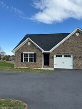 Building Photo - 3701 Port Republic Rd