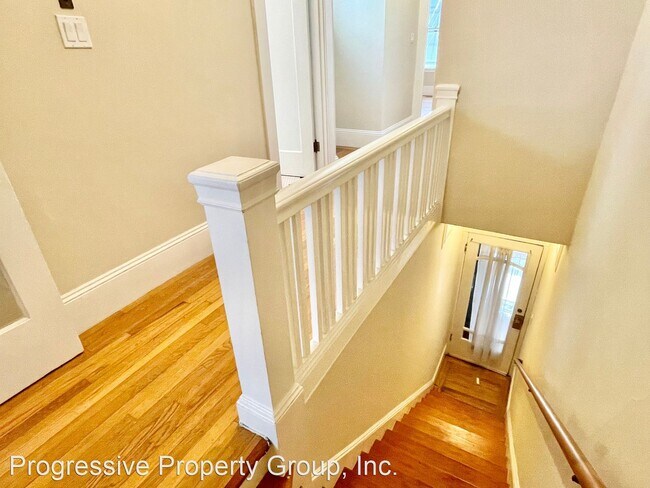 Foto del edificio - 1 br, 1 bath House - 122 Clinton Park