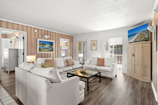 Foto del edificio - 4308 S Ocean Blvd