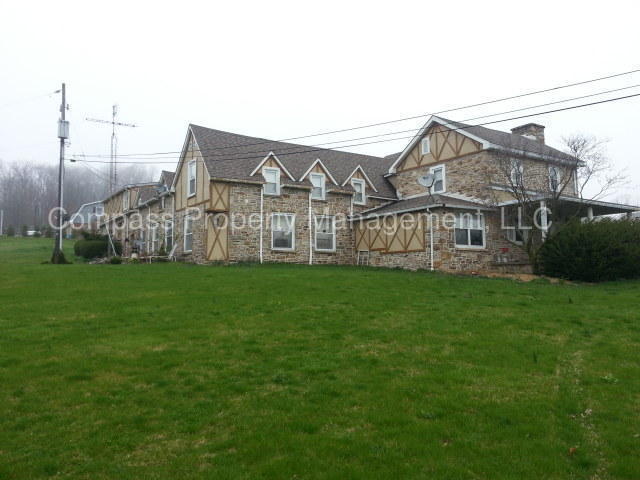 Primary Photo - 466 Springville Rd