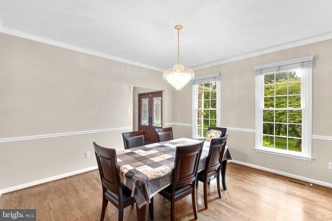 Building Photo - 10158 Bracken Dr