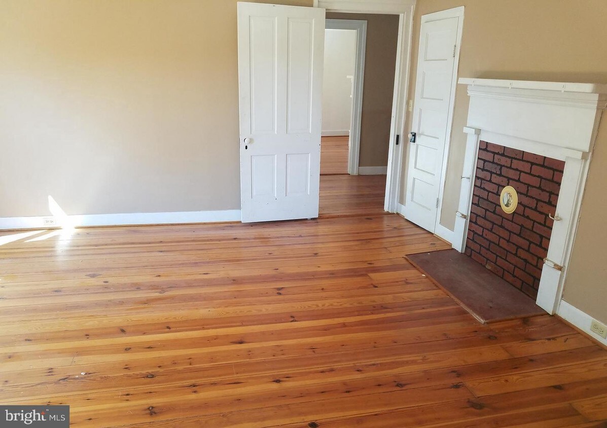 Foto principal - 1253 Bumpass Rd