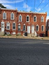 Building Photo - 1203 W 2nd St
