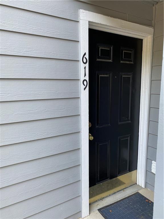 Foto del edificio - 619 Granville Ct