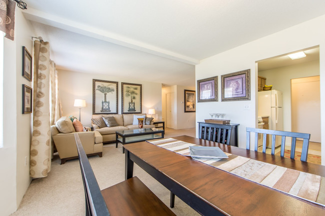 Dining and Living Areas - Boulder Park Apartments