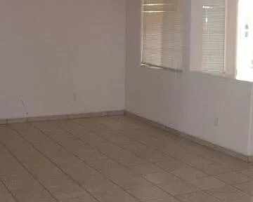 Building Photo - Beautiful Silver Creek home