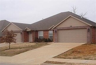 Building Photo - 280 Copper Oaks Dr
