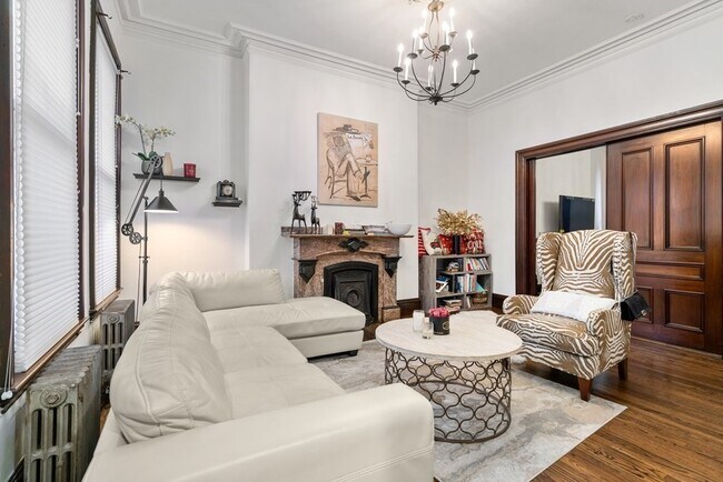 Foto del edificio - 120 F St