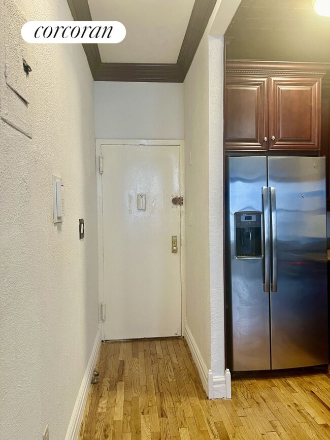 Foto del edificio - 309 E 105th St