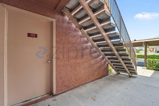 Foto del edificio - Unit 111