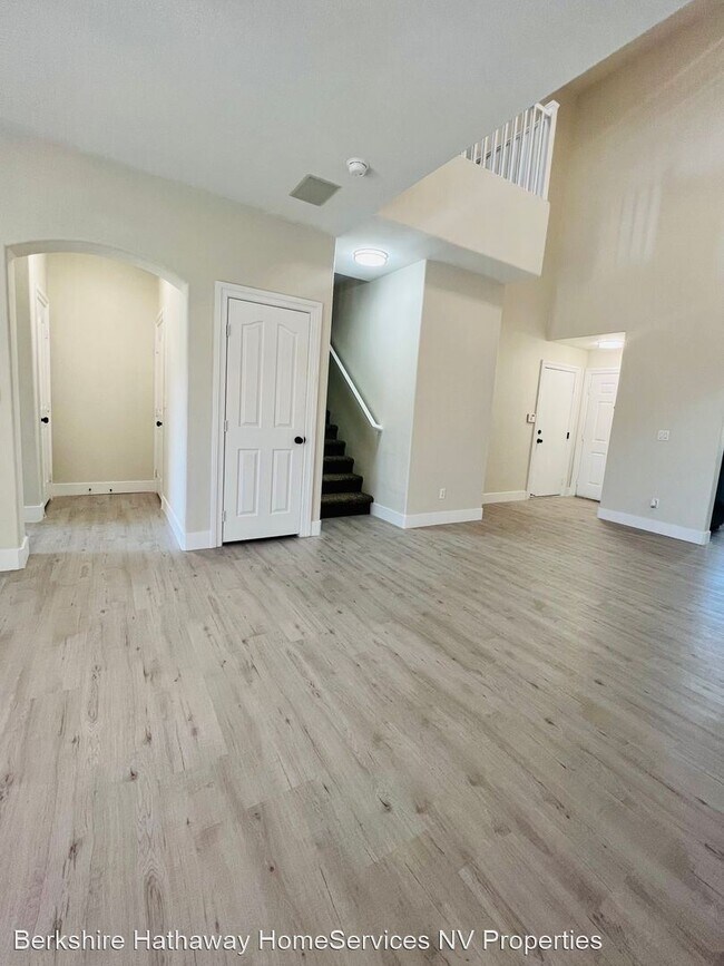 Building Photo - 3 br, 2.5 bath House - 10468 Kepler Cascad...