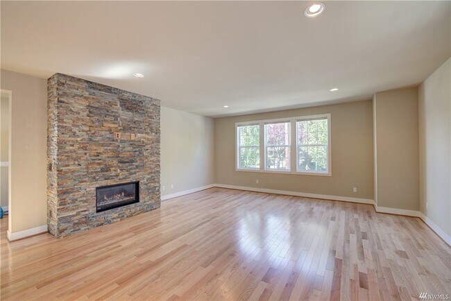 Foto del edificio - 6520 106th Ave NE