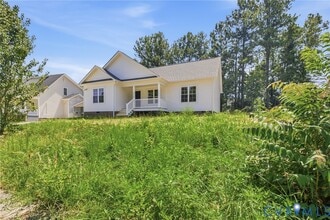 Building Photo - 21169 Baileys Ln