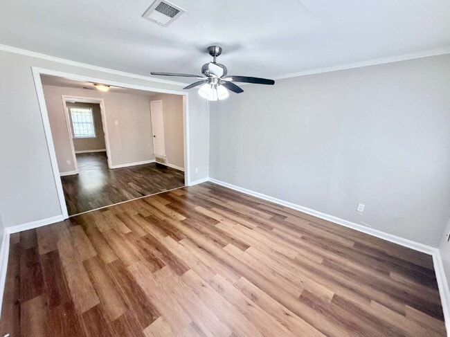 Photo - 858 Eyers Road Apartment