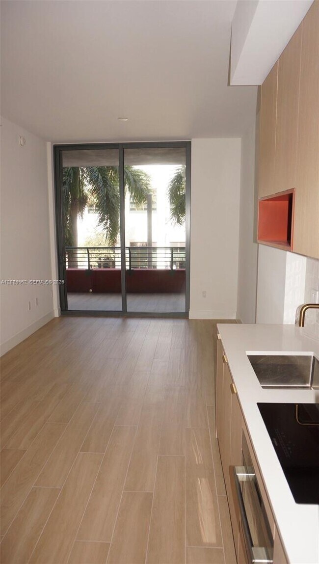 Foto del edificio - 90 NE 32nd St