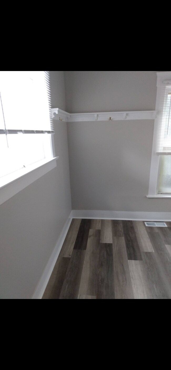 Foto del edificio - 329 5th St