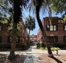 Building Photo - 2738 Riverside Ave
