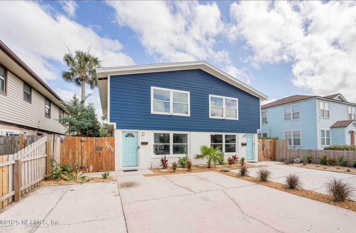 Foto principal - 205 Cherry St