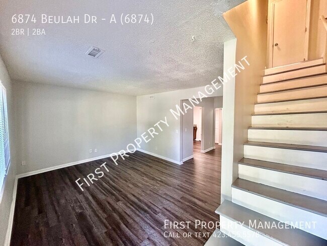 Foto del edificio - Large 2 Bed Townhouse East Ridge