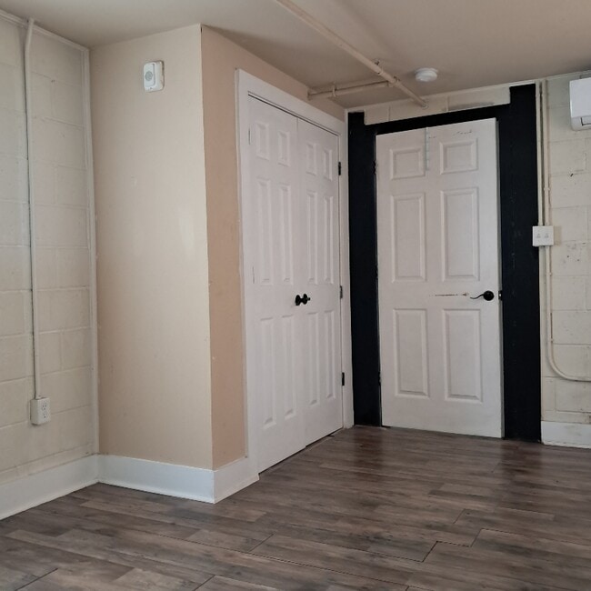 Foto del edificio - 632 Roanoke Ave