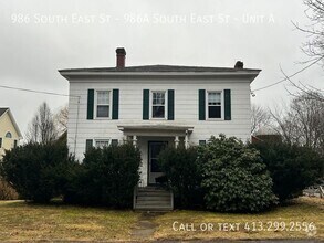 Building Photo - 986 S East St