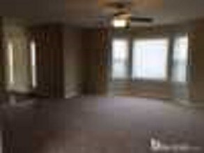 Building Photo - 9 Dunbrook Dr