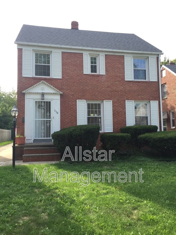 Primary Photo - 330 E 211th St