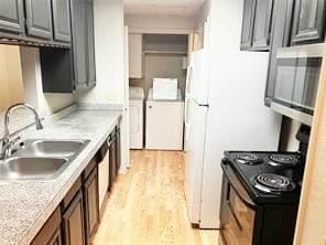 Building Photo - 806 W 24th St