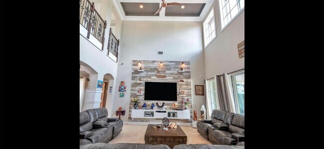 Foto del edificio - 8158 NW 124th Ter