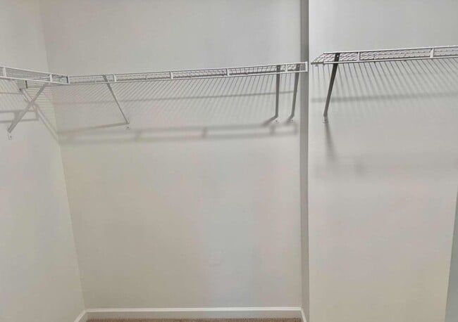 Building Photo - 1106 Lossie Ln