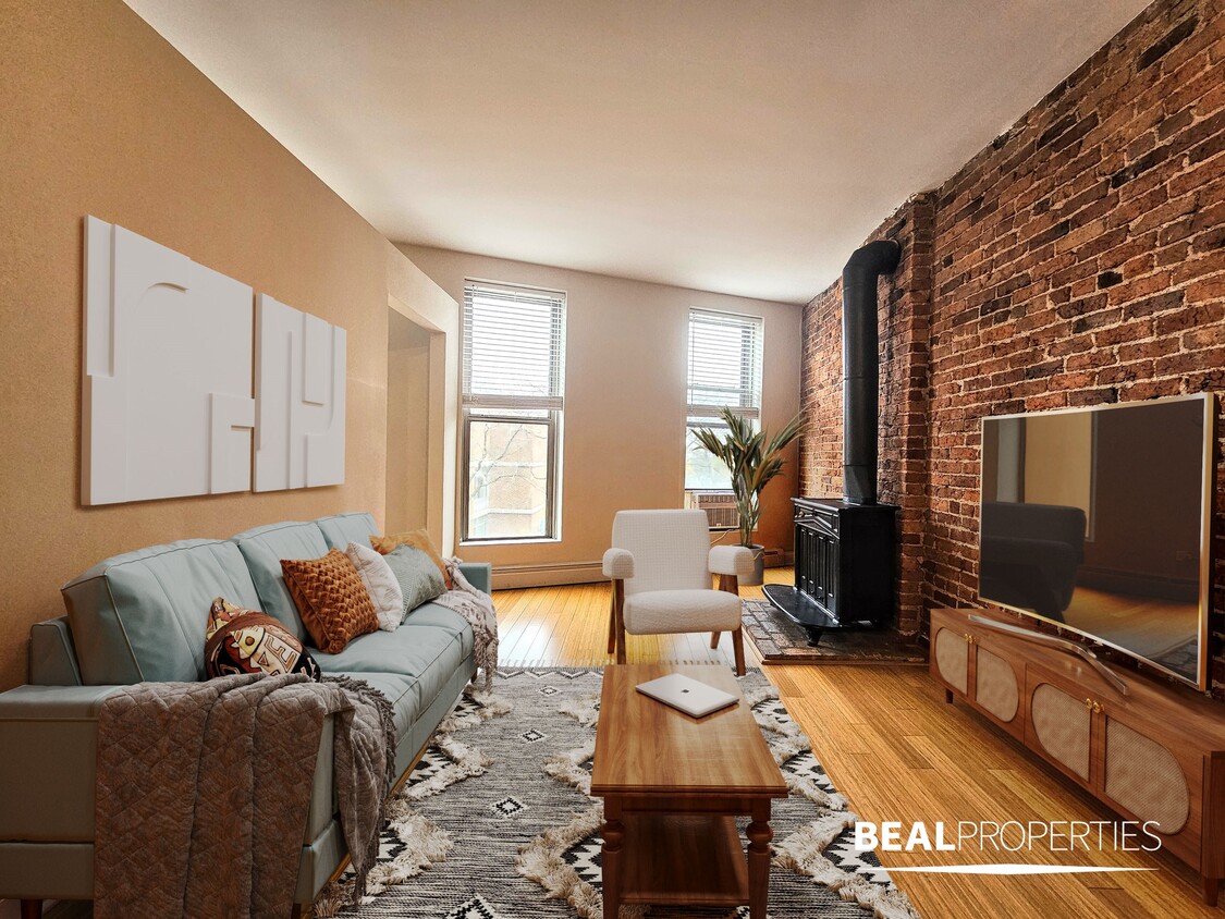 Primary Photo - 2214 N Clark St