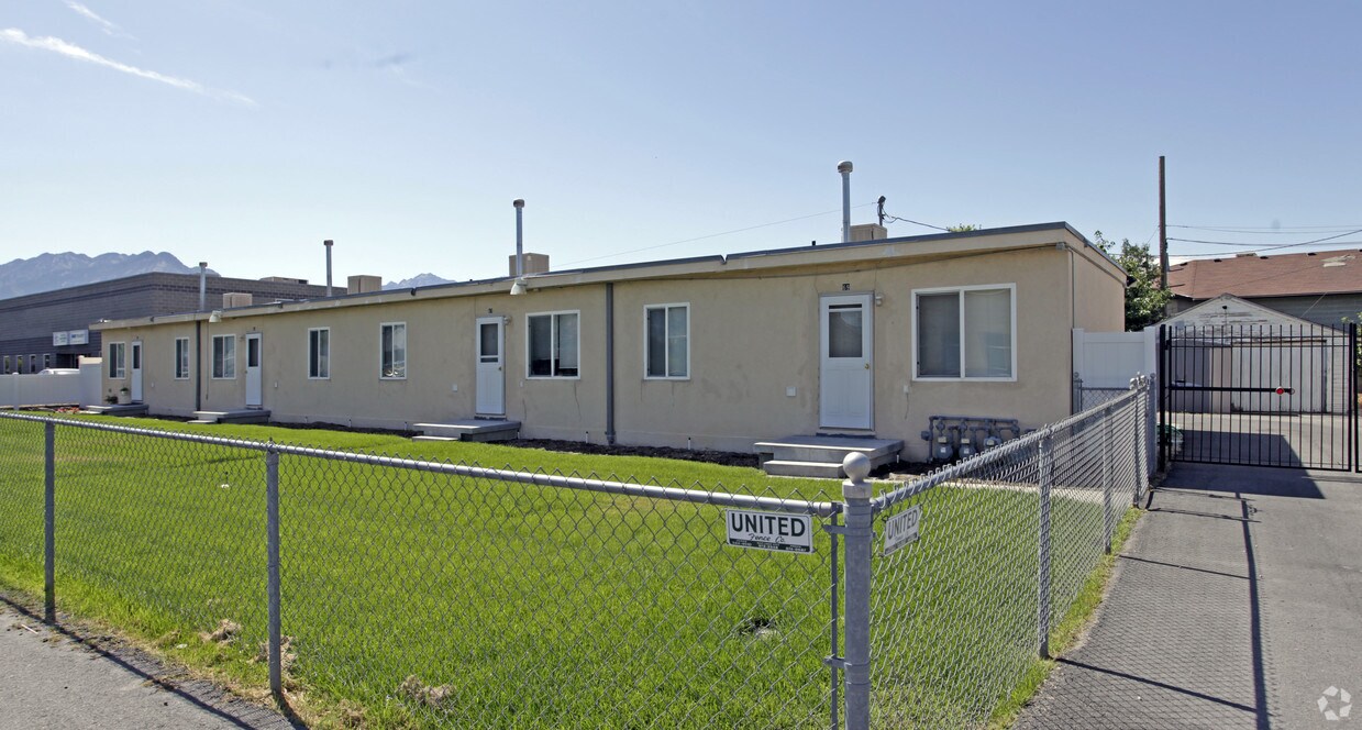 Foto del edificio - 63-69 W Guest Ave